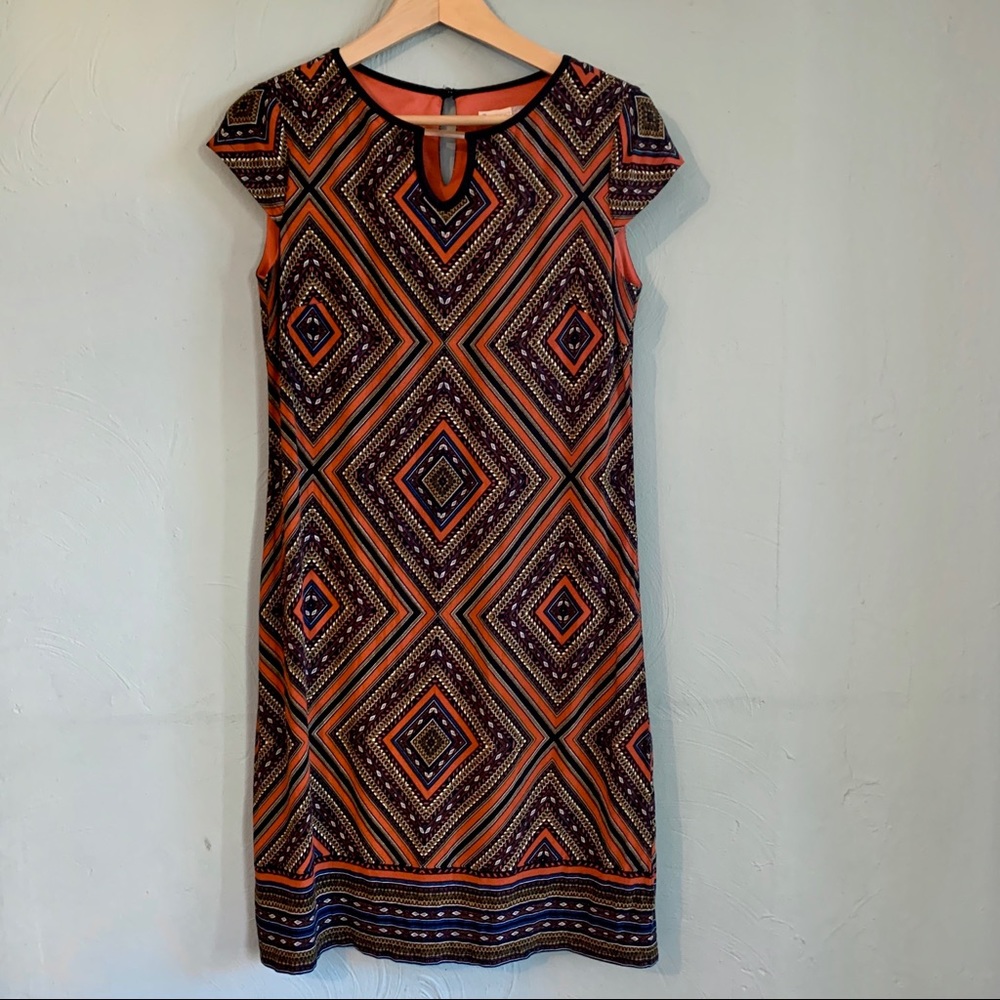 Dressbarn signature Camryn shift dress brass bar